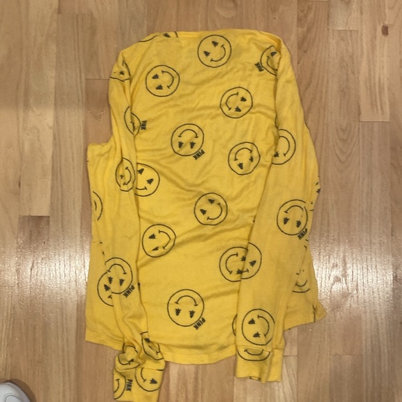 PINK Victoria's Secret Sleepwear Shirt - Picture 2 of 8